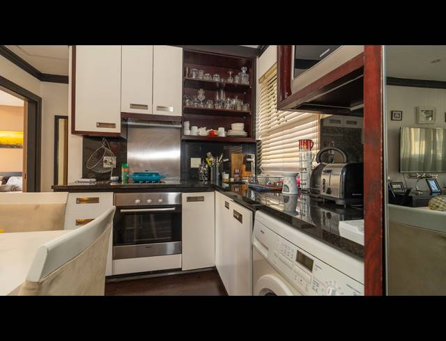 1 BEDROOM APARTMENT TO LET IN CAPE TOWN CITY CENTRE
